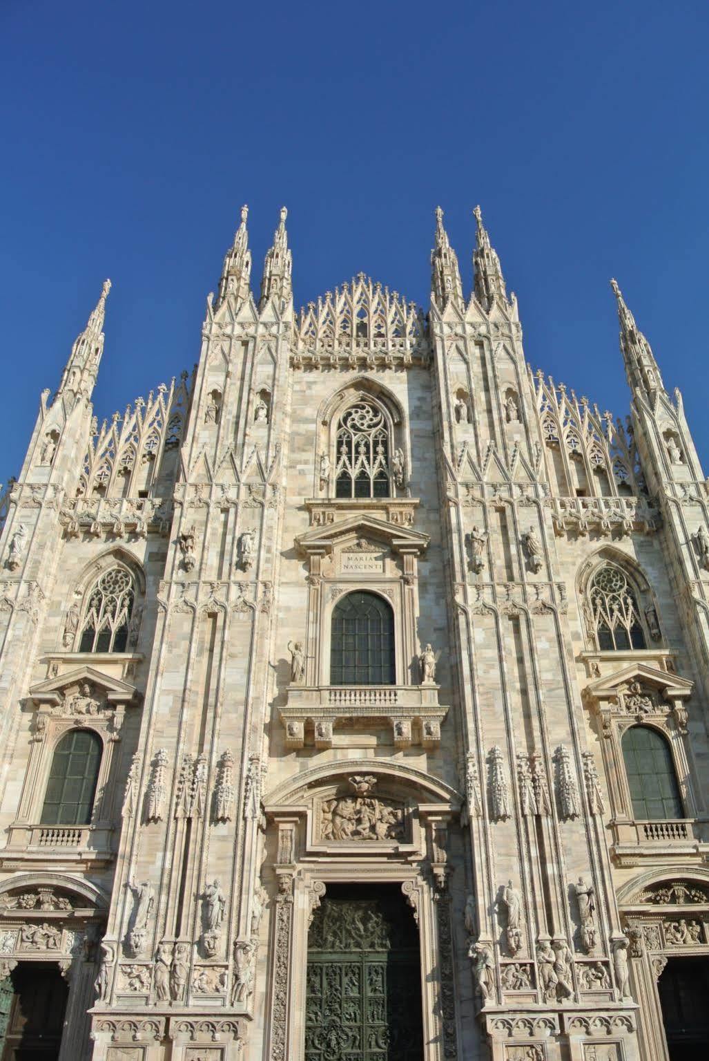 Duomo House Apartment Милано Екстериор снимка