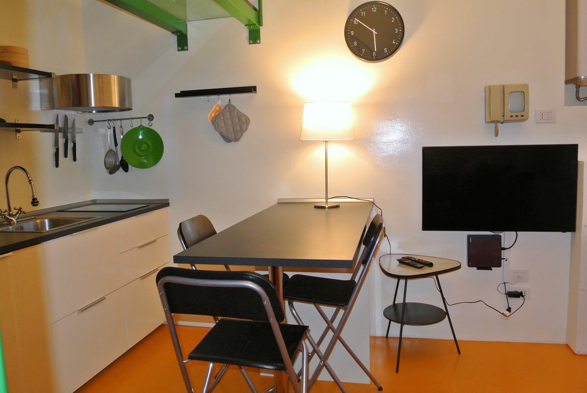 Duomo House Apartment Милано Екстериор снимка