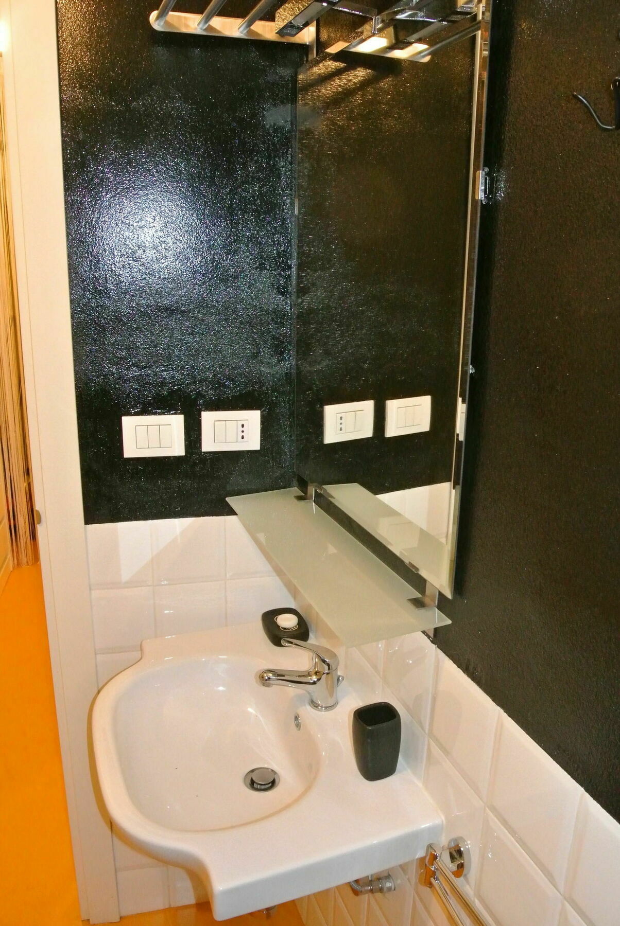 Duomo House Apartment Милано Екстериор снимка